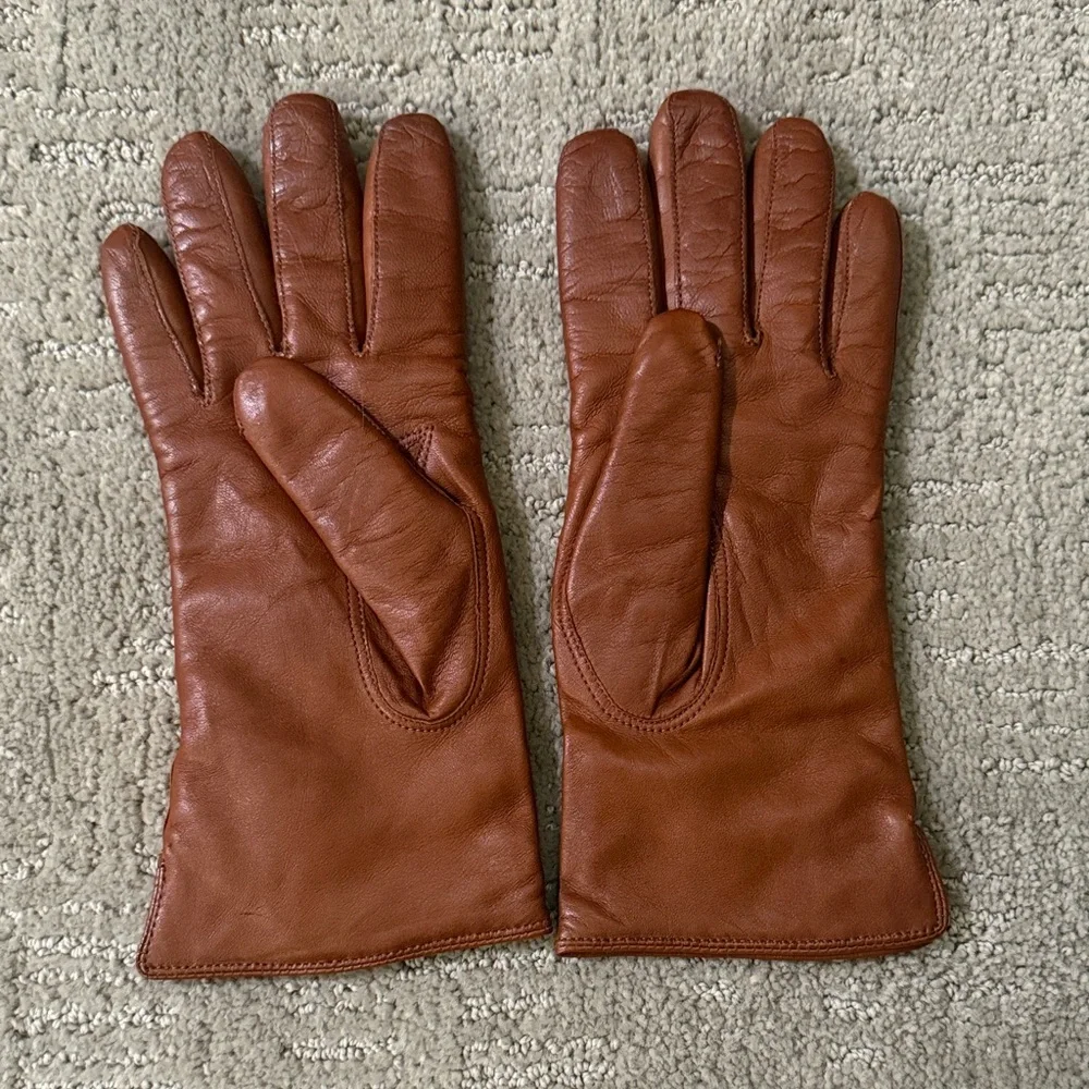 Women’s Coach Brown Leather Gloves - Picture 1 of 3